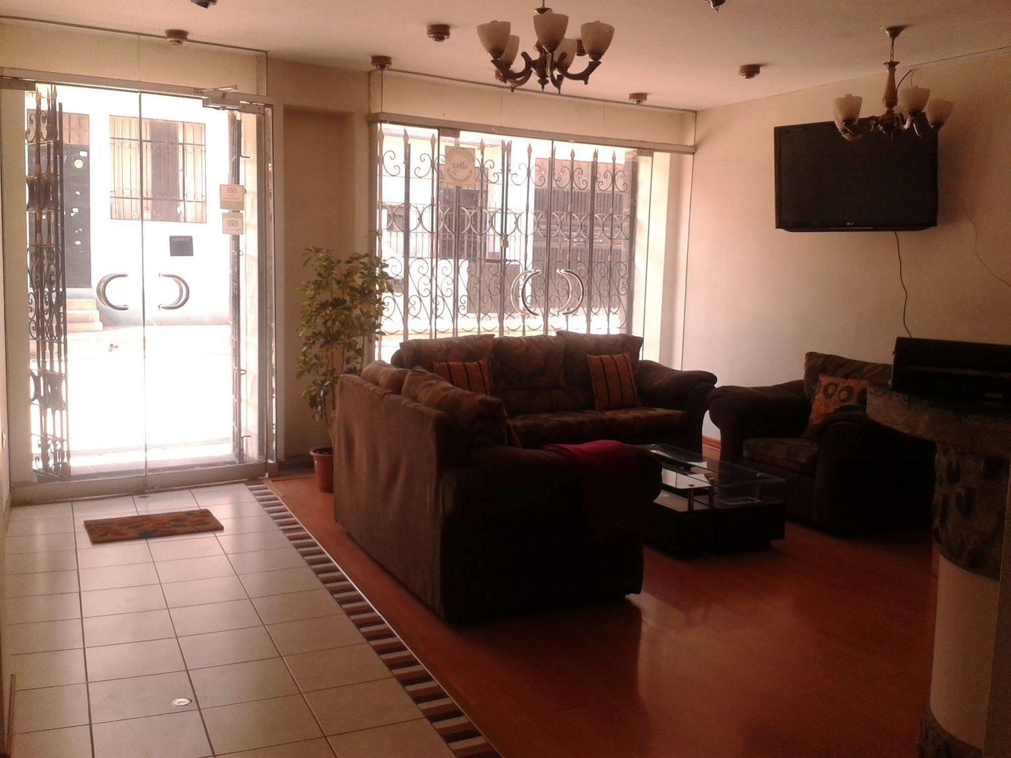 푸노 Manuelita House B&B 외부 사진