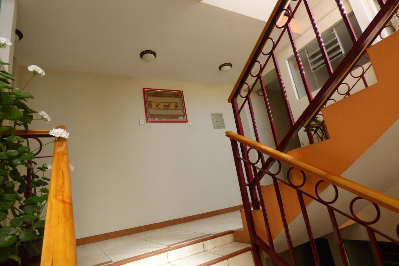 푸노 Manuelita House B&B 외부 사진